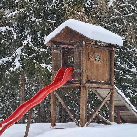 Crans Montana Joli Avec Bel Exterieur Cloture