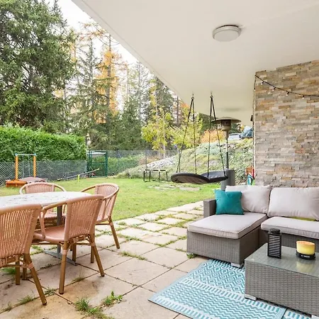 Crans Montana Joli Avec Bel Exterieur Cloture